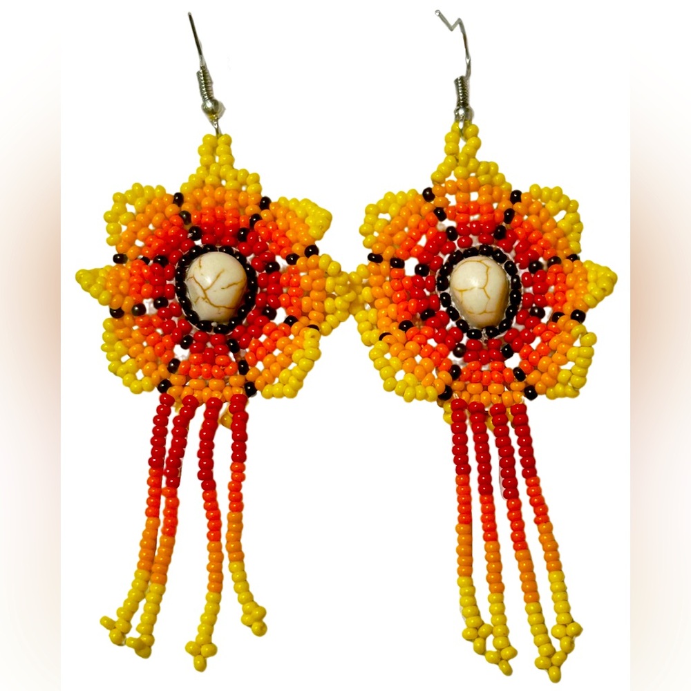 Handcrafted Skull SunFlower Glass Seed Beaded Earrings – GrandmaMia NWT - Picture 4 of 7